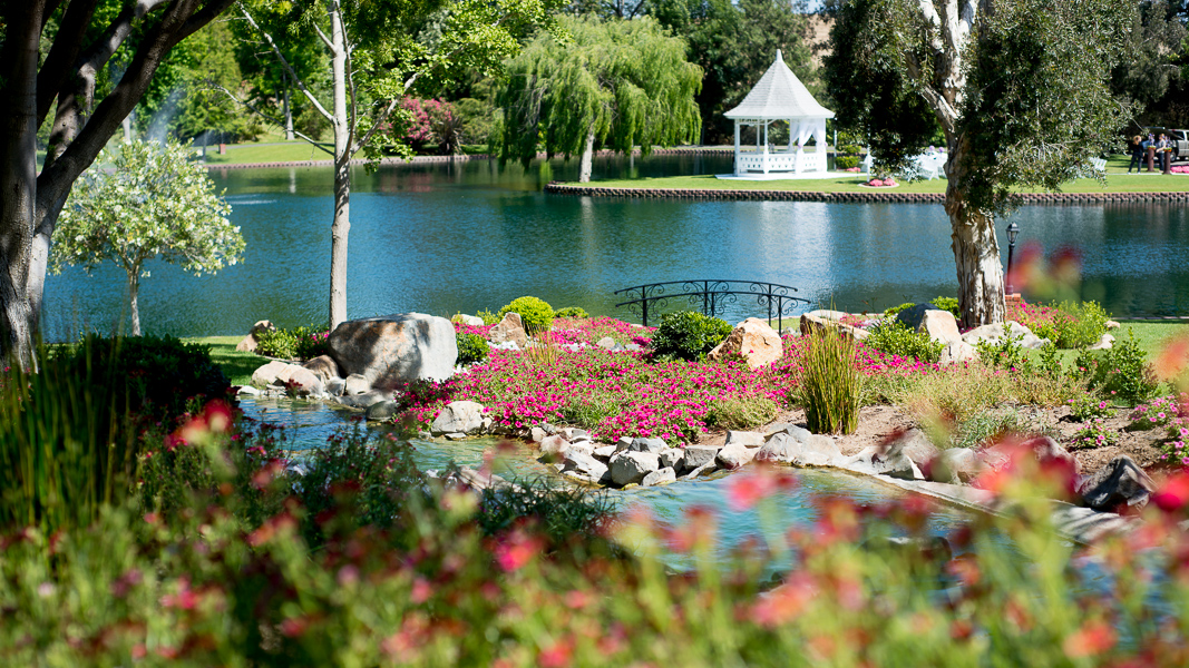 Fallbrook CA Tourism - Find Fallbrook and Discover the Charm of Small Town America! - grand-tradition-gardens