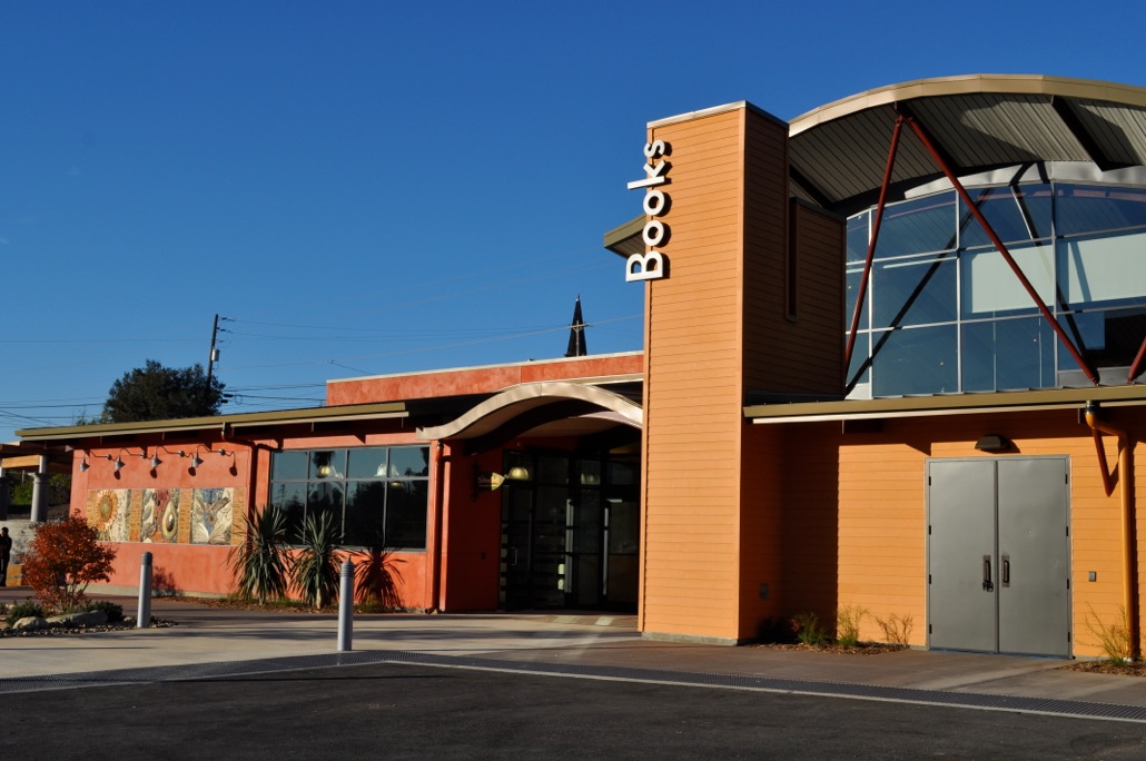 Fallbrook Library - Fallbrook Chamber of Commerce - Library_Photo